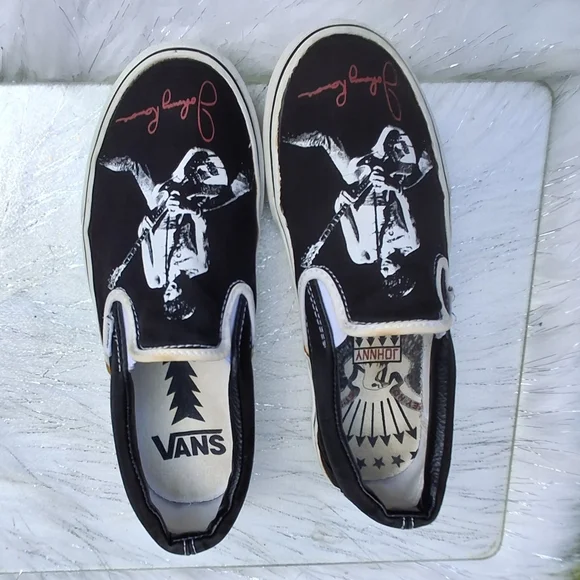 Vans + Johnny Ramone Graphic Signature Black Classic Shoes Unisex M6.5, W8 - Picture 4 of 16